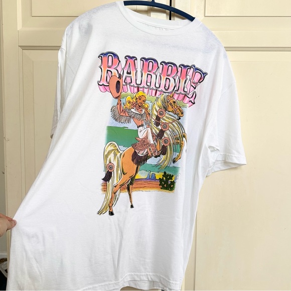 ✨ UO Barbie tshirt - Picture 1 of 4